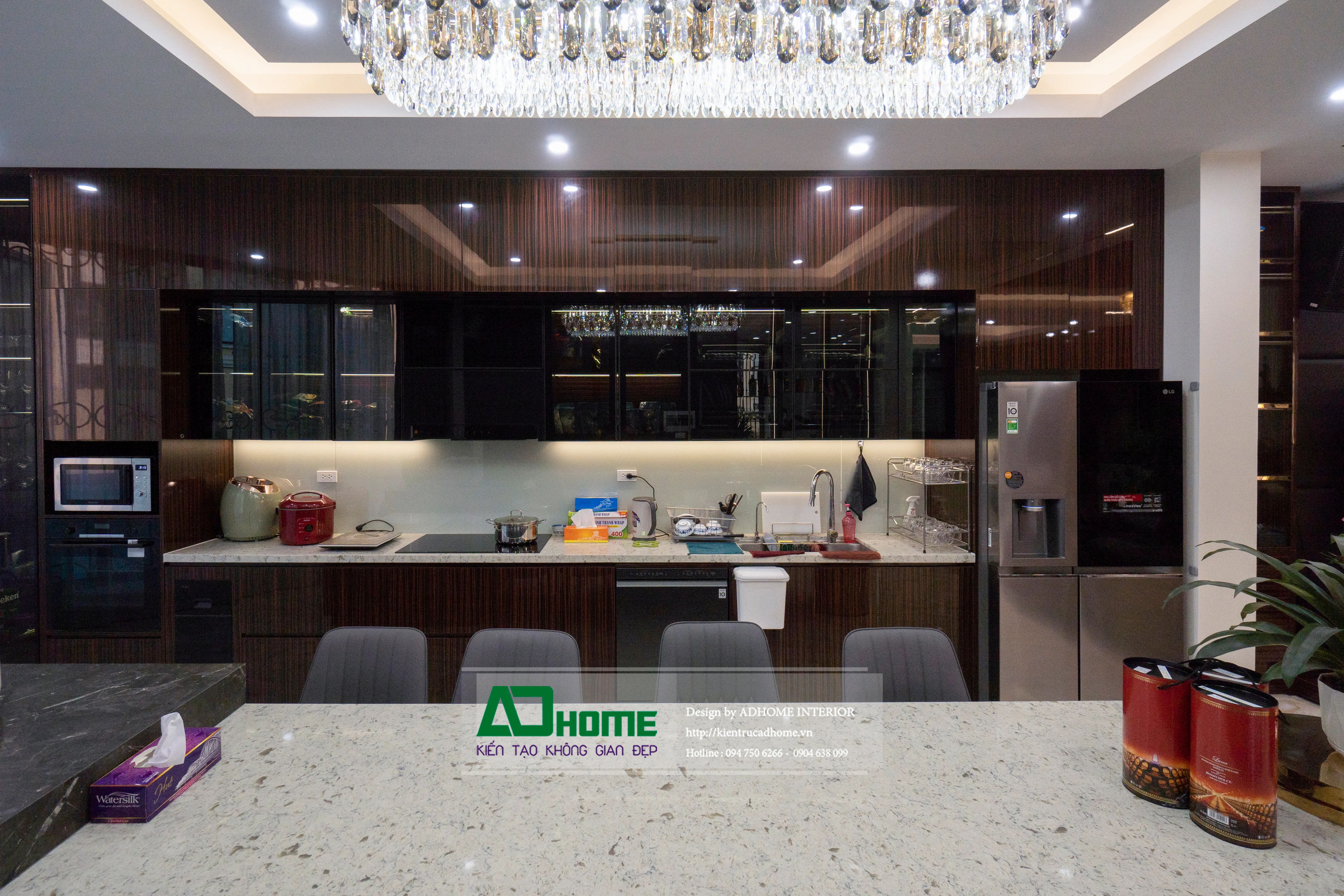 Thi công nội thất bếp Vinhomes biệt thự với tủ bếp gỗ công nghiệp An Cường